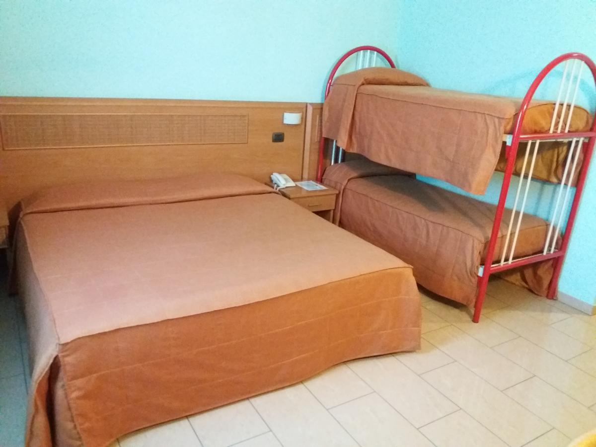 Hotel Panorama Cambiano المظهر الخارجي الصورة